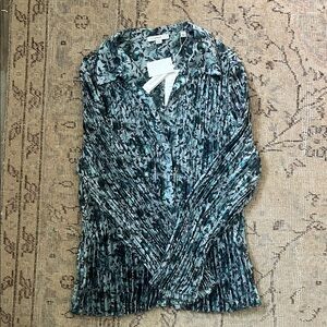 Vince Blue Floral Pleated Blouse